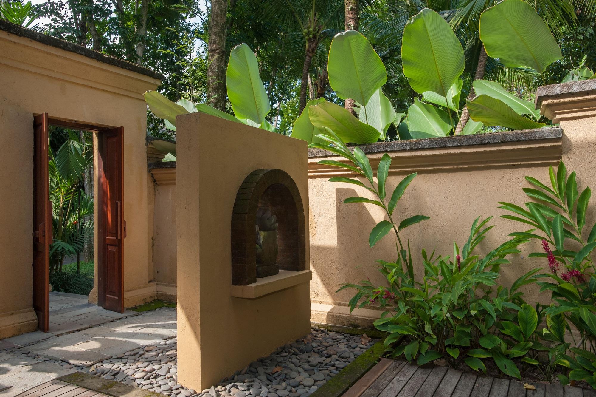 Komaneka At Tanggayuda Ubud Ngoại thất bức ảnh